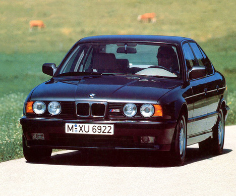 Изображение M5 (E34)